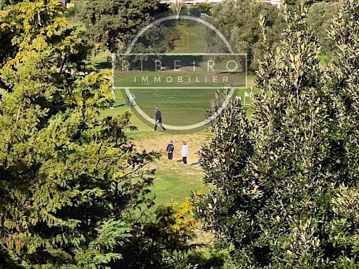 Appartement d’exception au Cap d’Agde, parfait pour les passionnés de golf