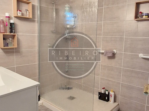Appartement F4 de plain-pied à vendre à Agde