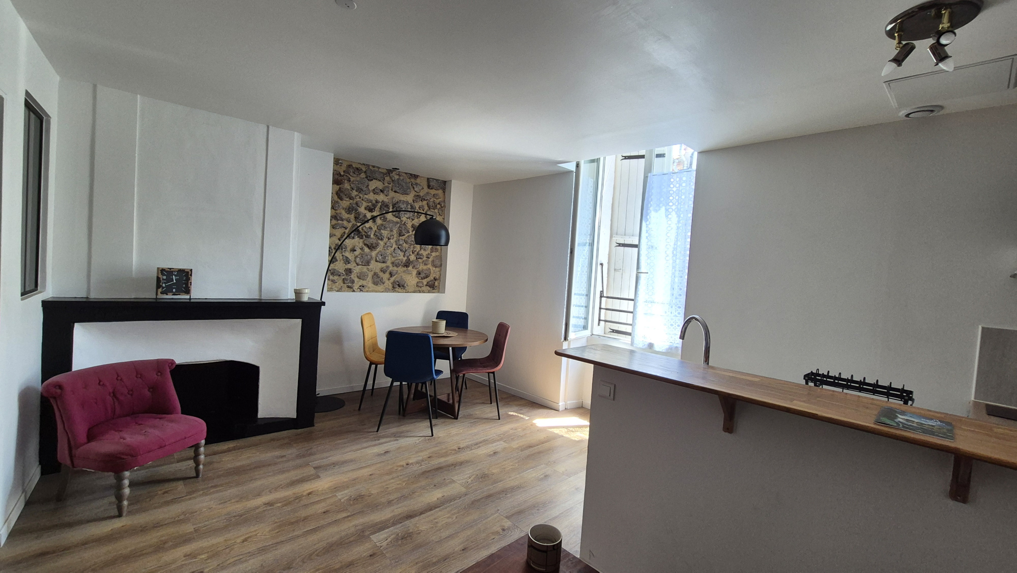 Appartement à Louer sur Bessan